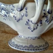 Iron earth gravy boat, Bouquet Creil & Montereau model, early 20th century