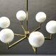 Lustre italien laiton et boules opaline blanche
