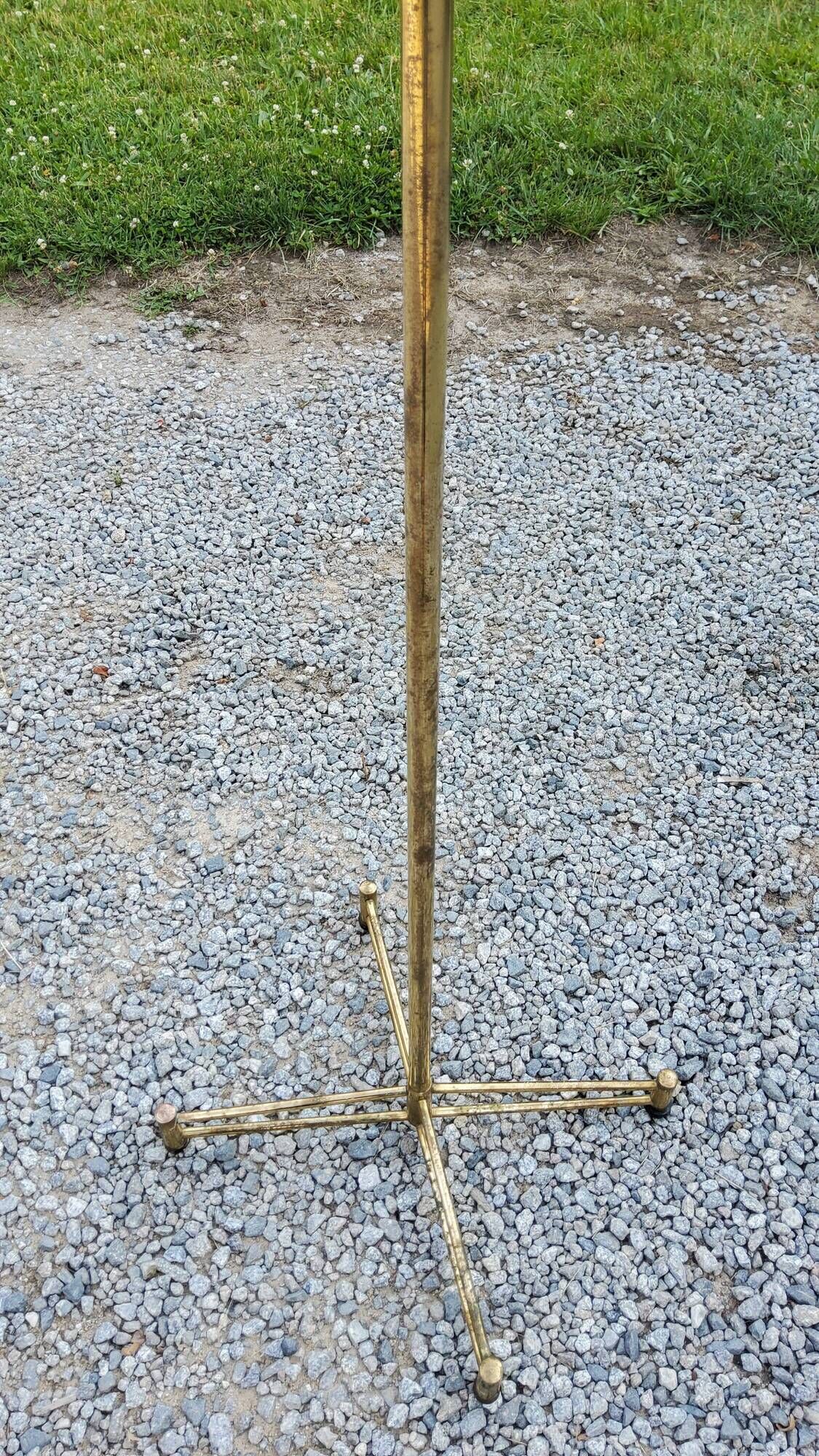 Valet de chambre of the 50s in gilded brass and wood