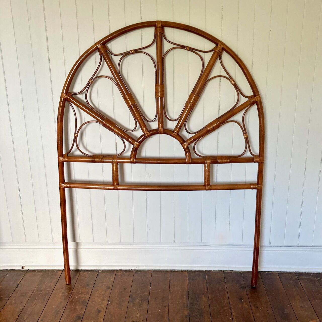 Rattan headboard 1 person