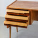 Bureau en bois du milieu du siècle