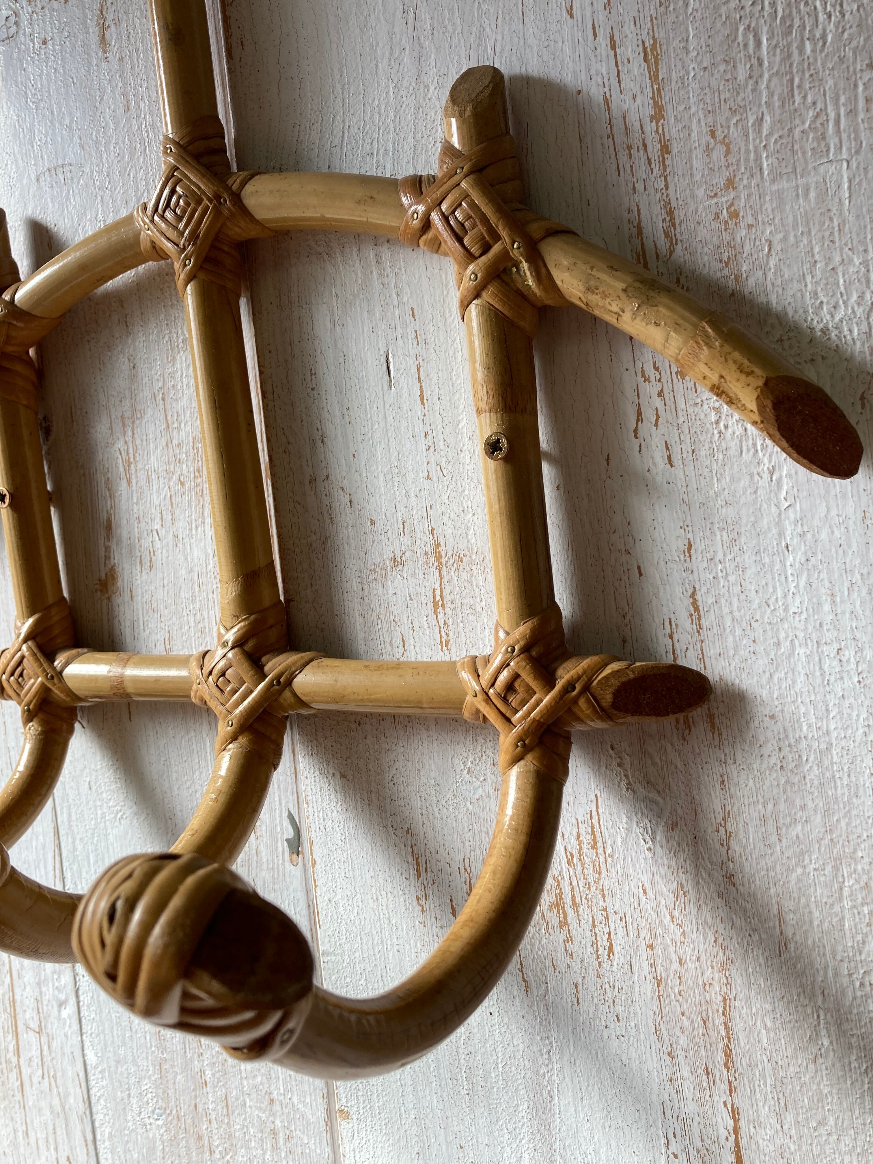 Small vintage rattan hook