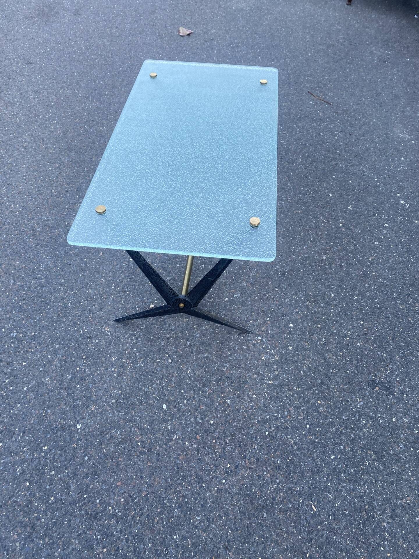 Table bas en verre 