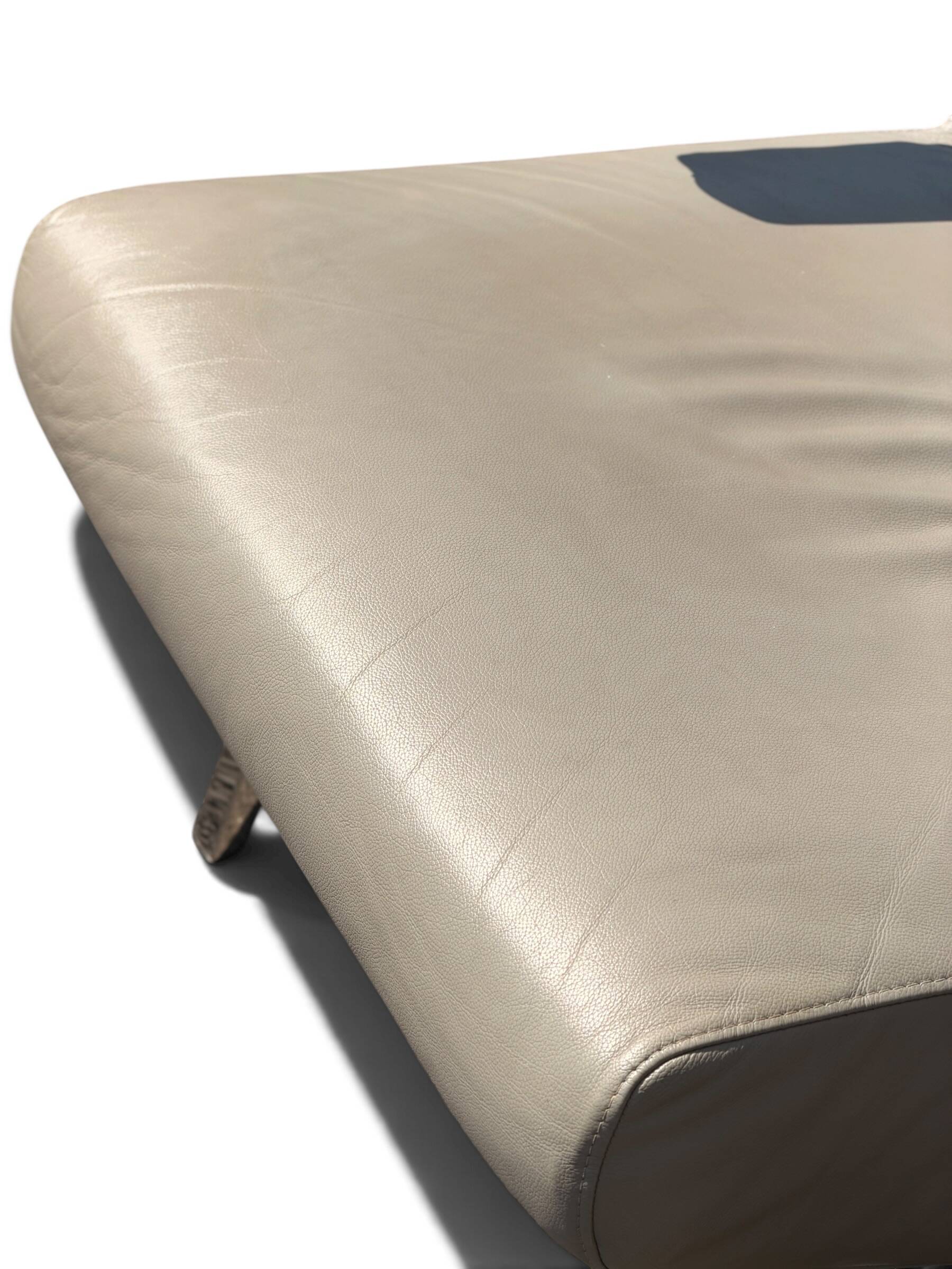 Archi armchair in grey leather by Pierre Paulin - Ligne Roset Edition