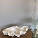 Clam shell