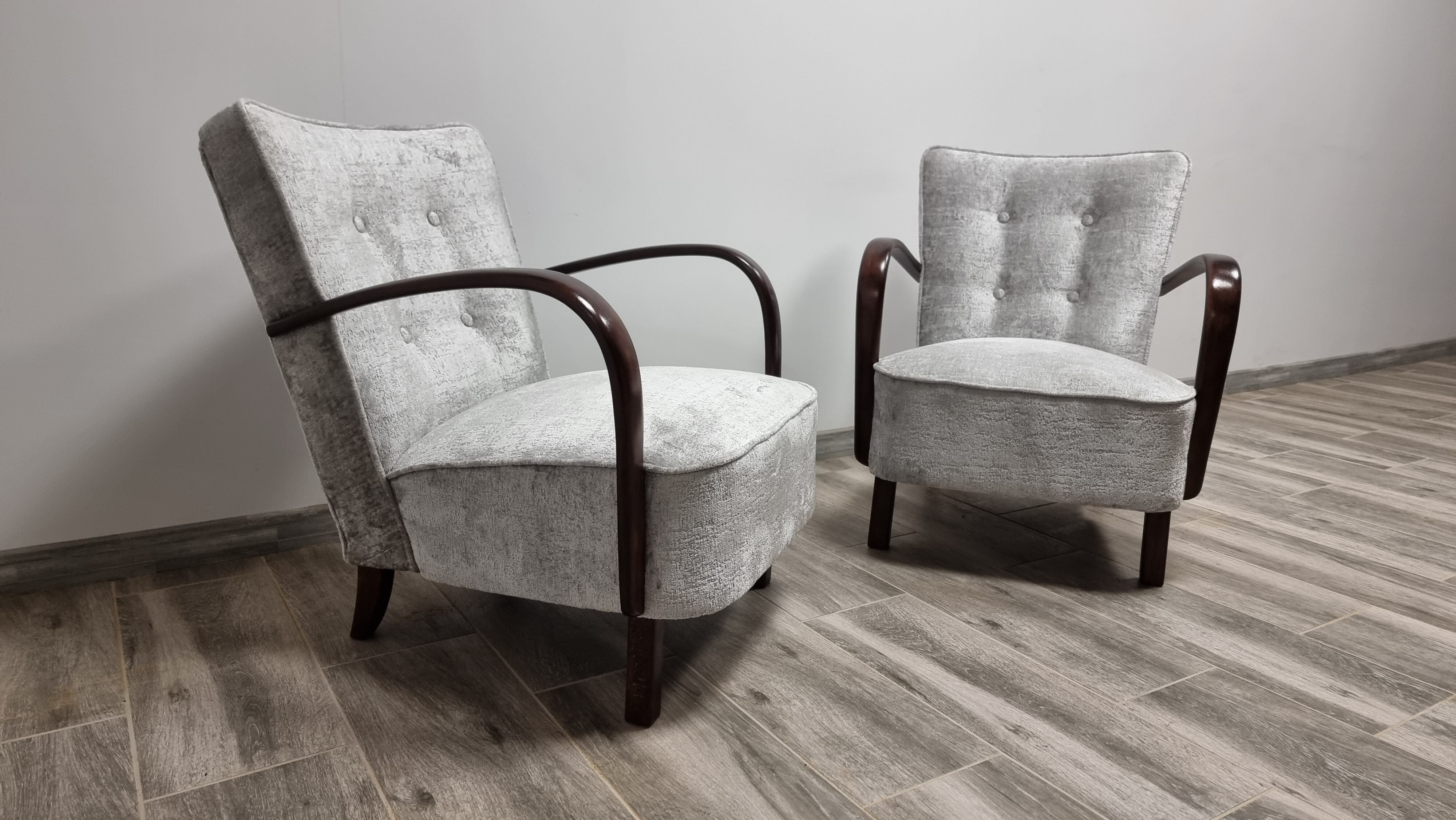 Armchairs by Jindrich Halabala for Up Závody, Set of 2