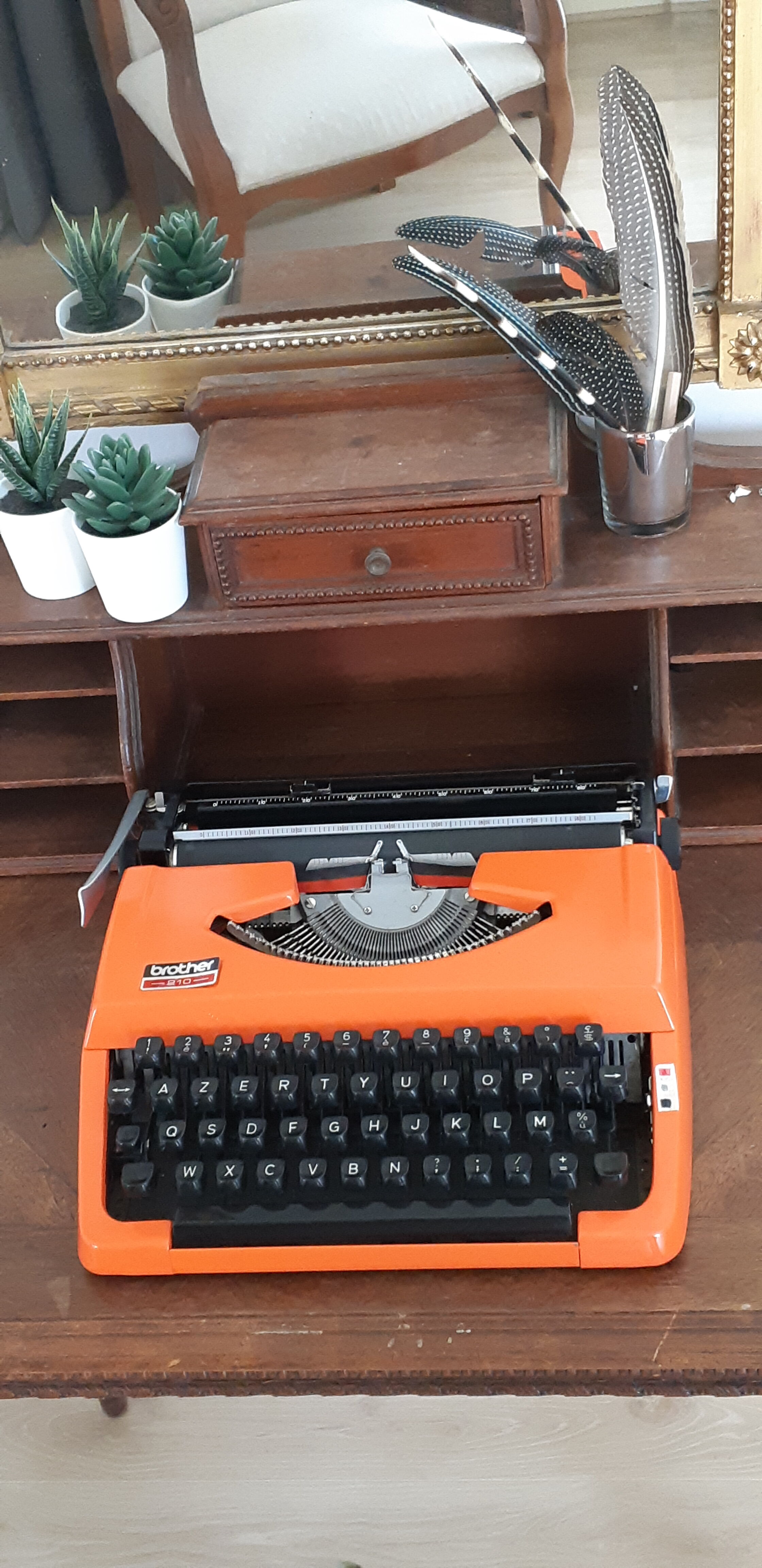Functional Brother typewriter orange