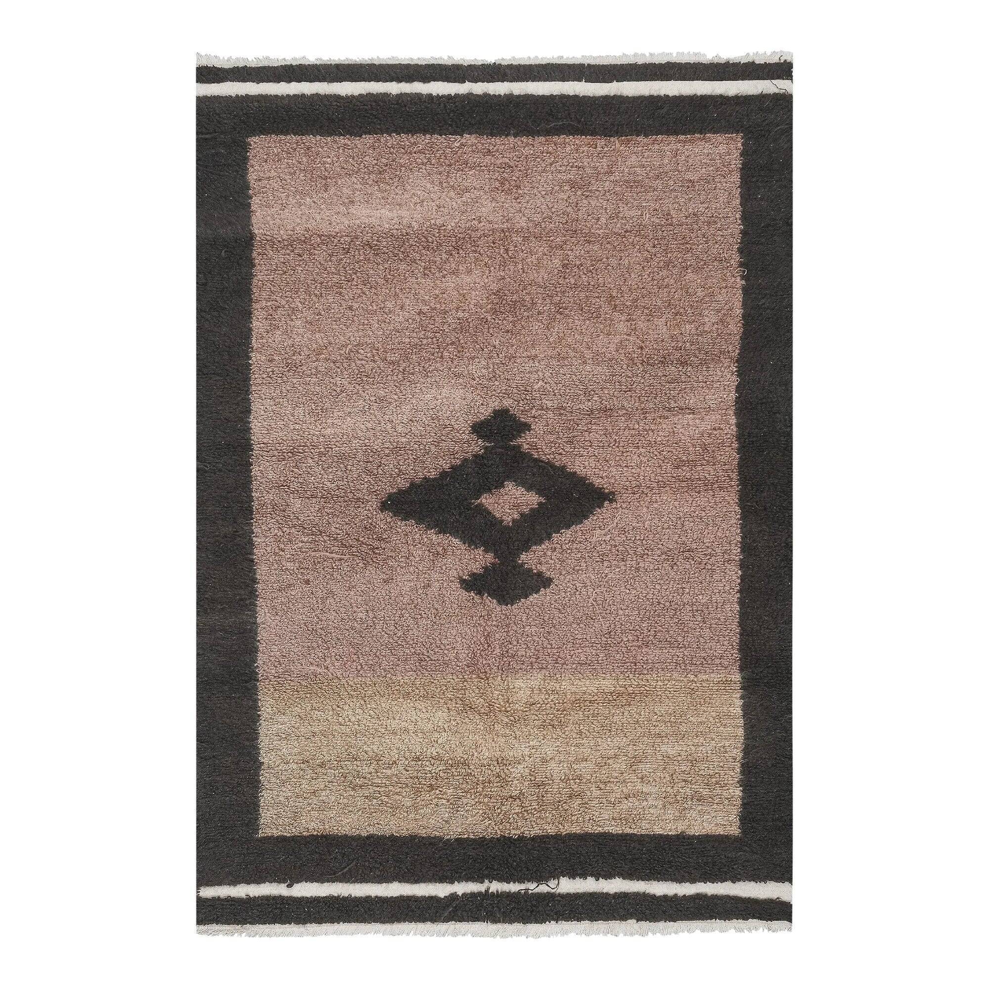 Vintage handmade Turkish rug 132x200 cm