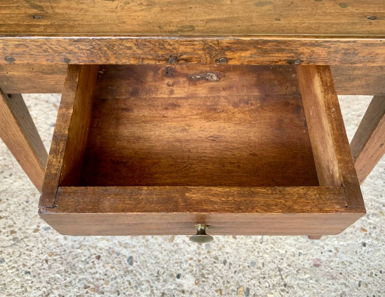 Small console / Side table in walnut 19th century