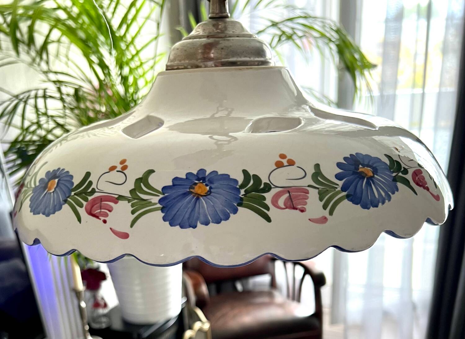 Ceramic/earthenware chandelier