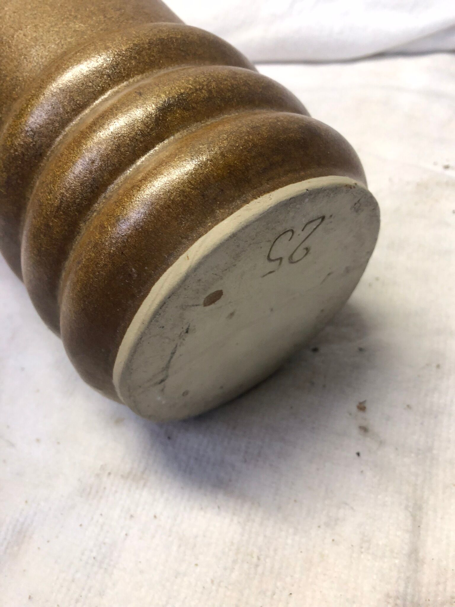 Vase en grès vintage