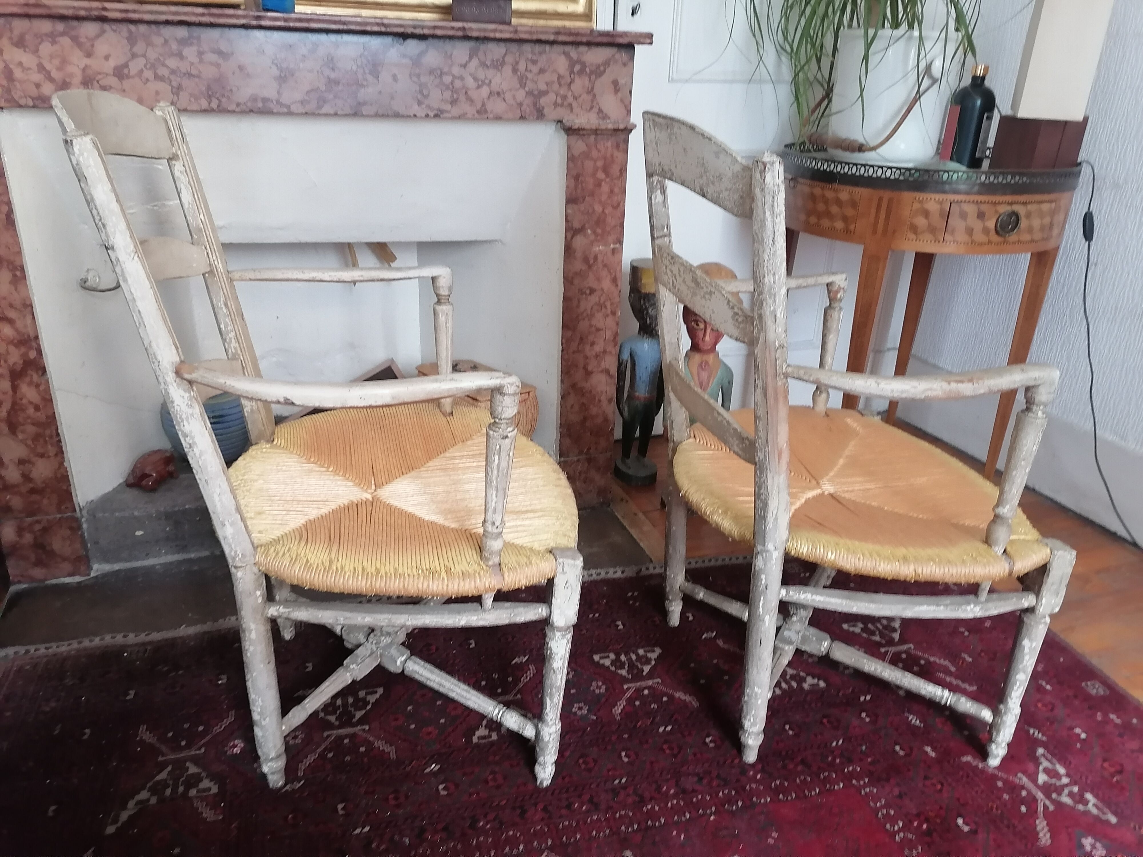 Ancienne paire de fauteuils provençal Louis XVl