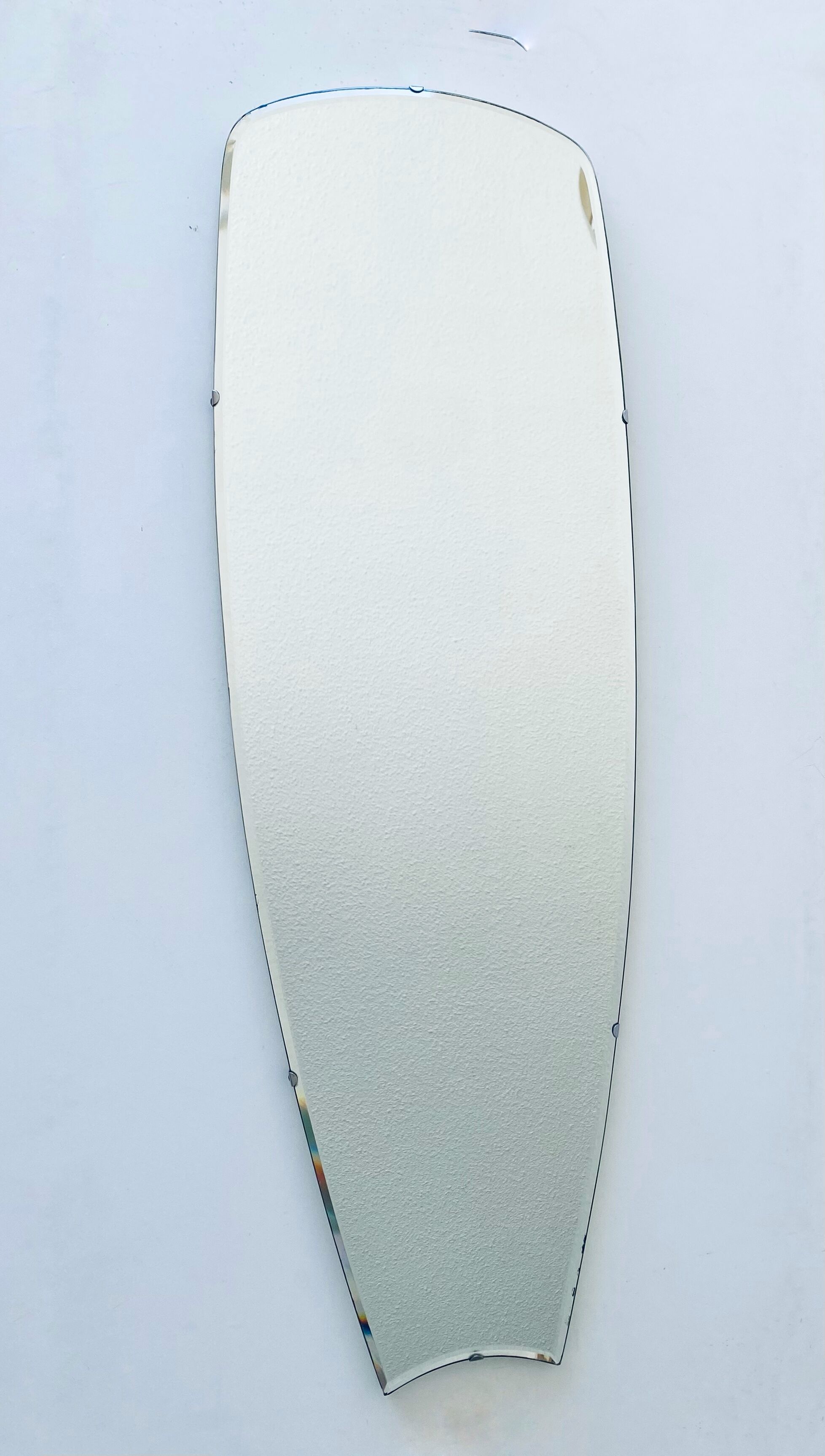 Mirror beveled retro shape