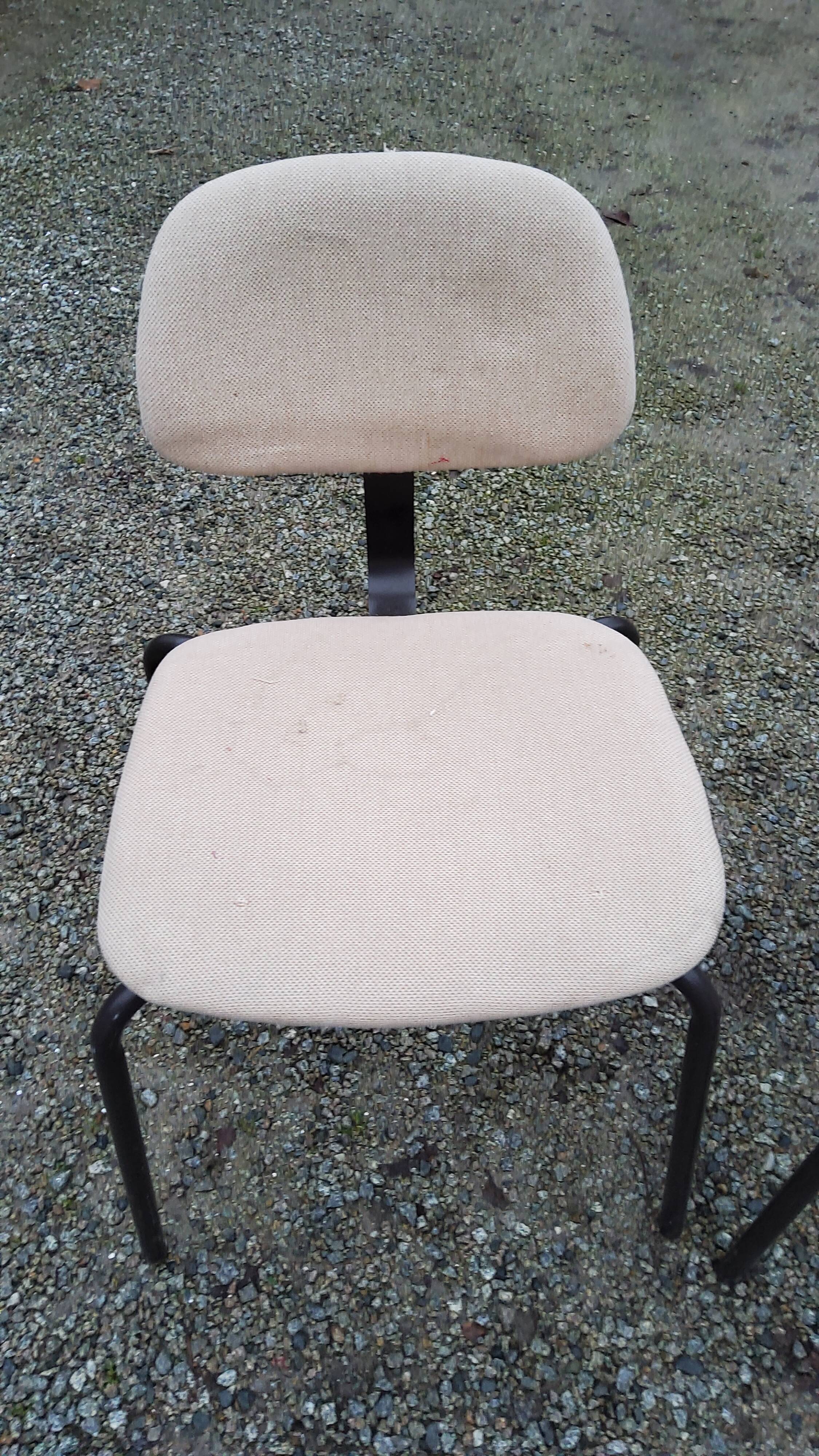 Pair of chairs from the 70s
