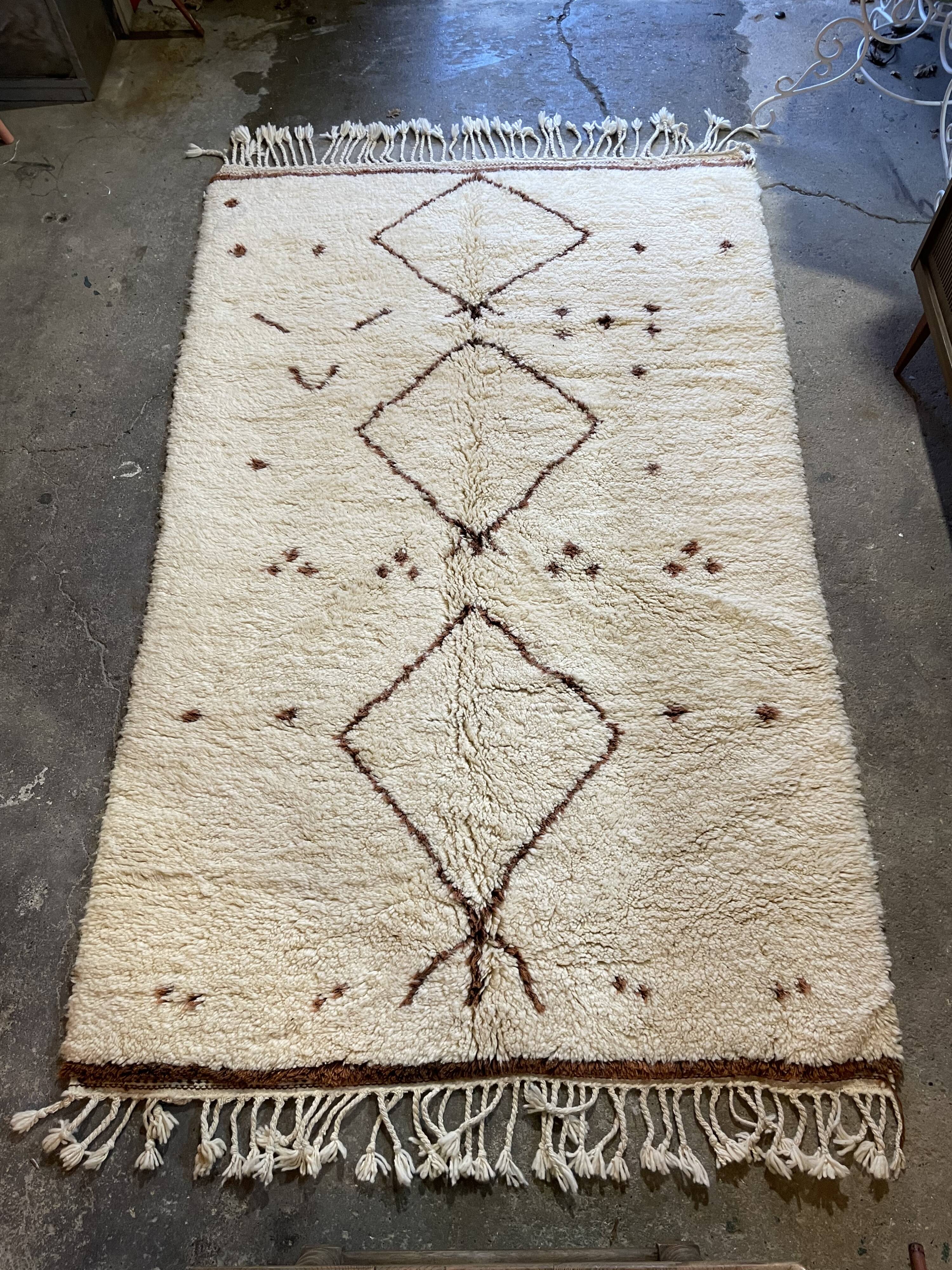 Beni Ouarain Berber rug