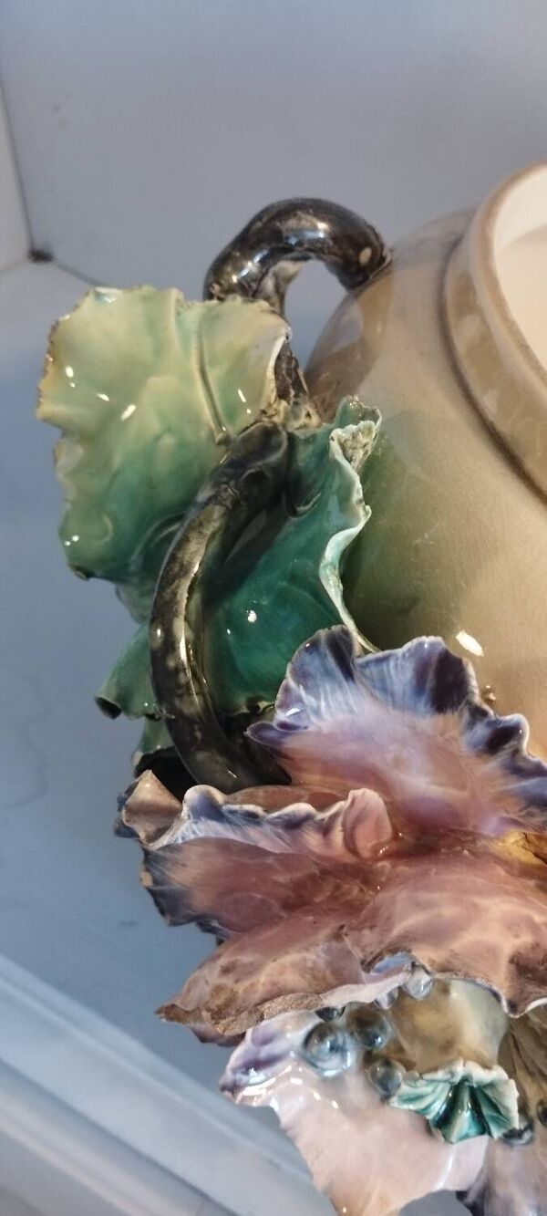 Grand Cache-pot Barbotine Art Nouveau - Décor Pavots Polychrome