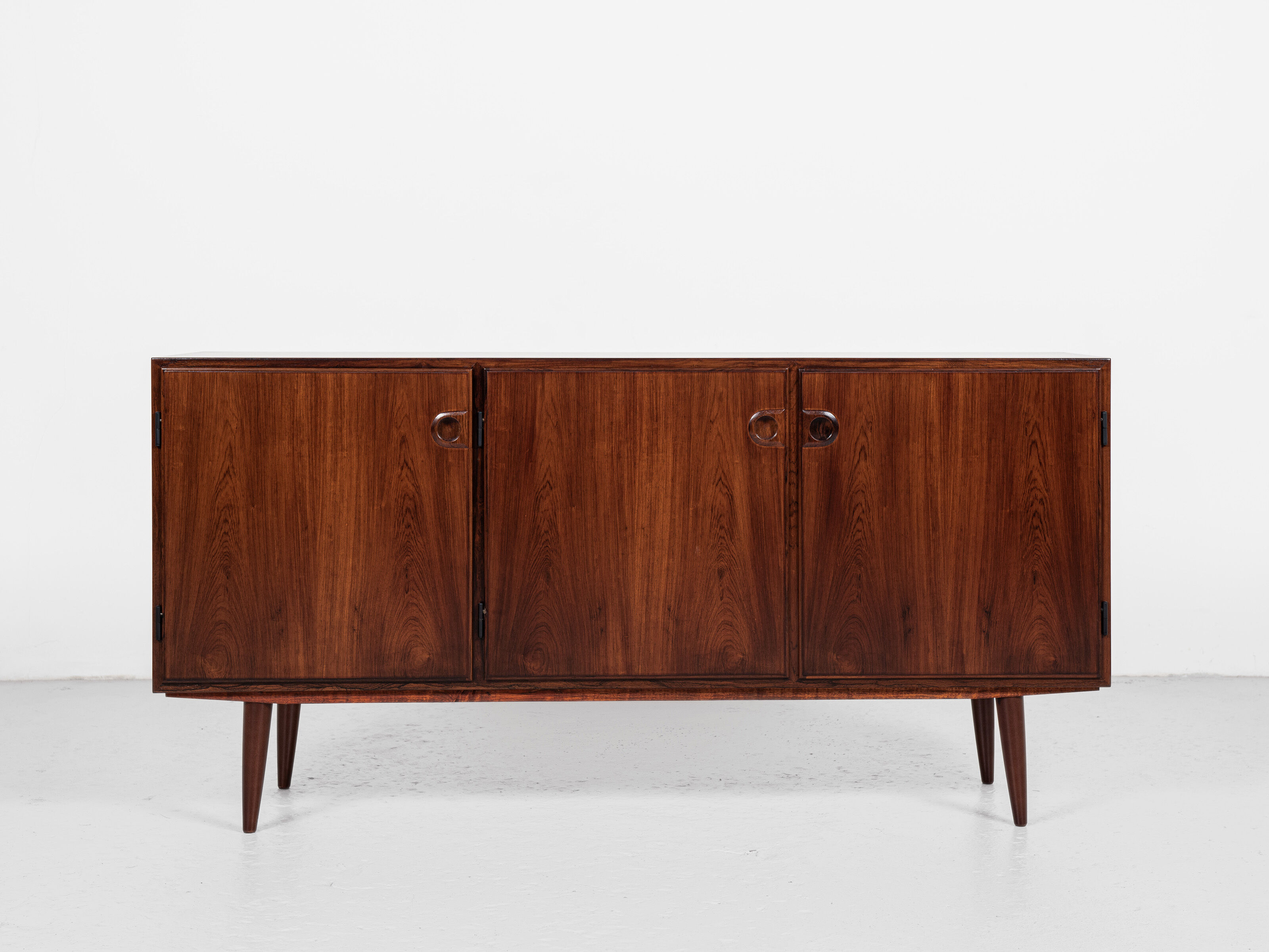 Midcentury danish sideboard with 3 doors in rosewood 1960s