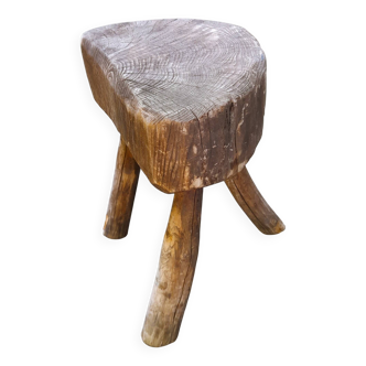Brutalist tripod stool in grayed pine. France, 1950s