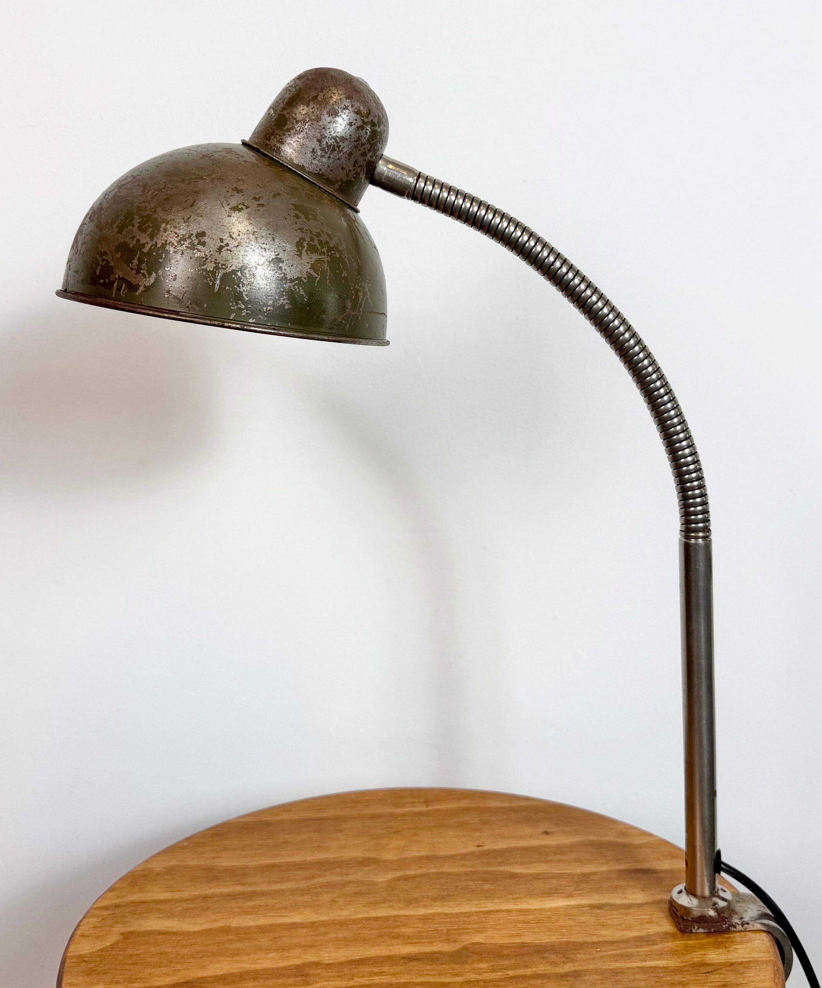 Industrial Workshop Gooseneck Table Lamp, 1960s