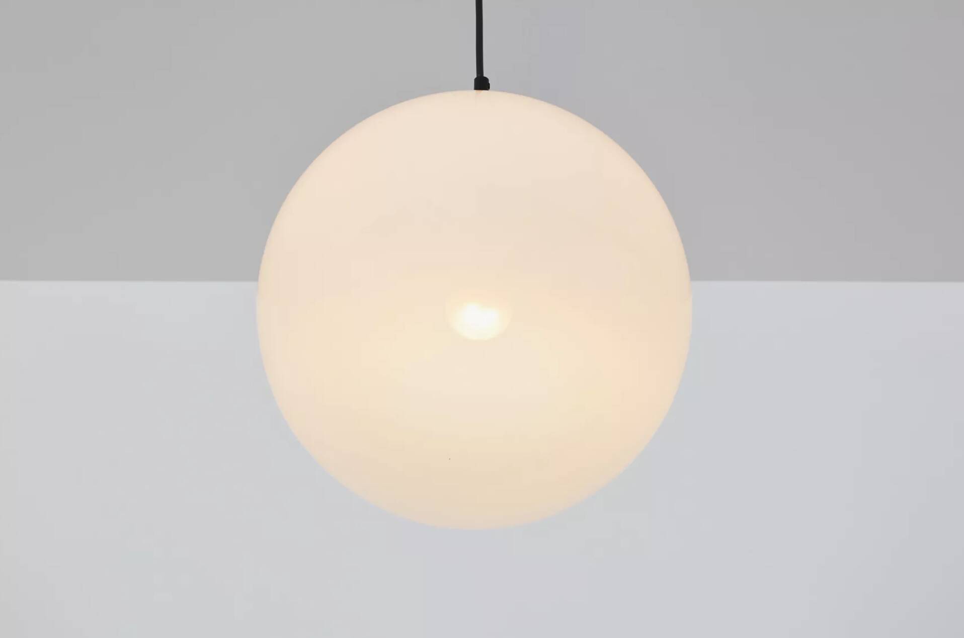 Ochtendnevel / Morning Haze Pendant Lamp By Raak