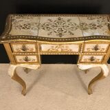 Venetian hairdresser