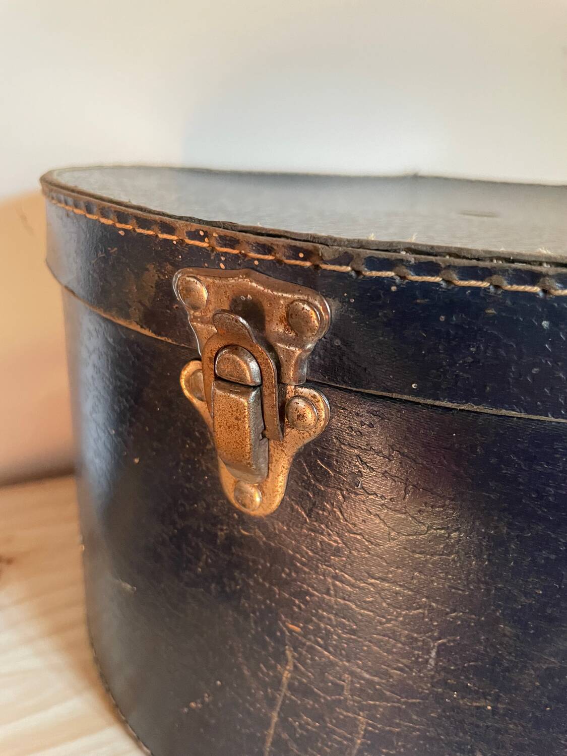 Vintage hat box