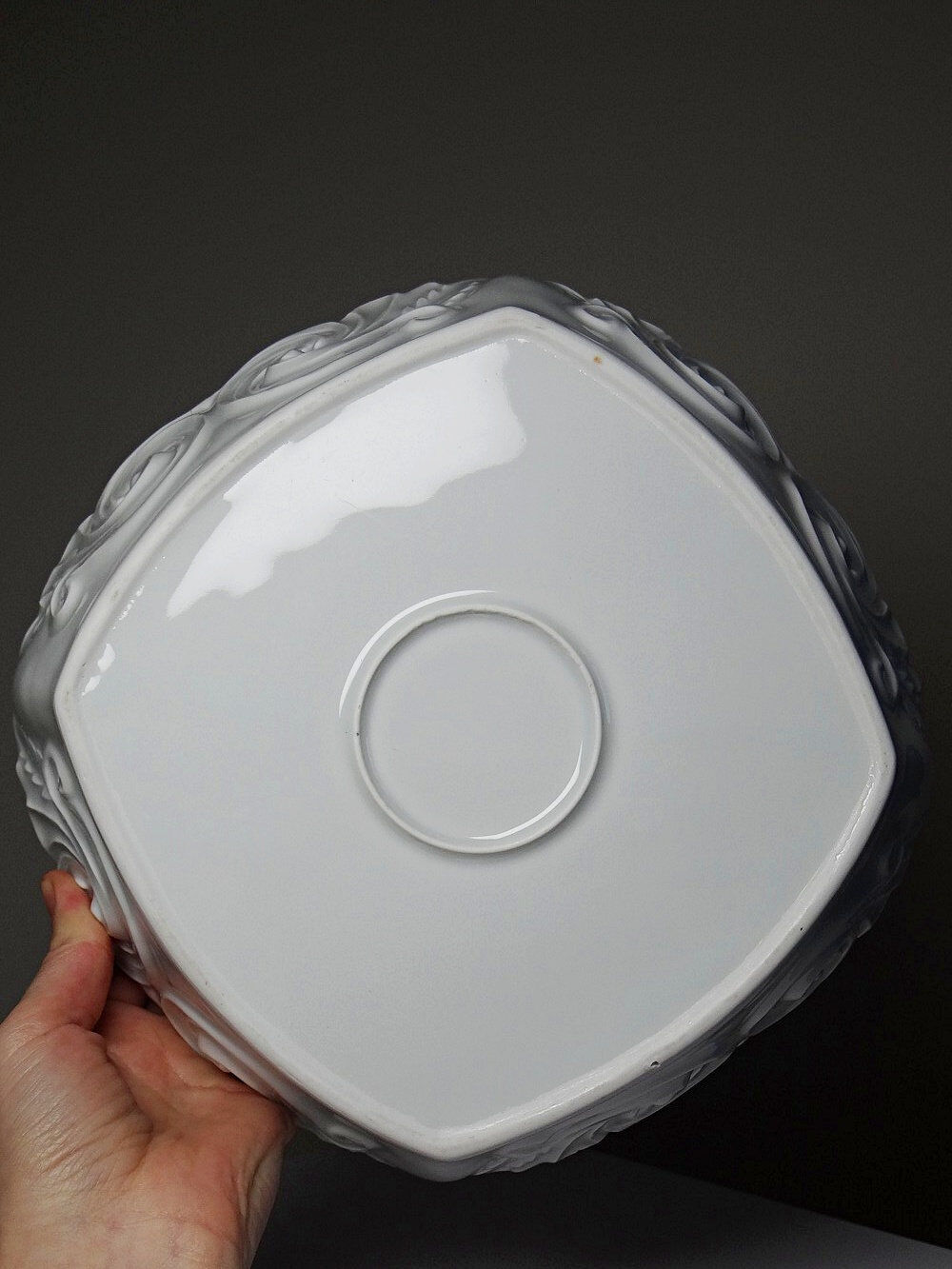 Square coupe/bowl in celadon porcelain, vintage Limoges from the 50s to 70s.