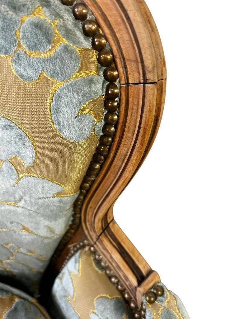 Vintage baroque two-seater canapé