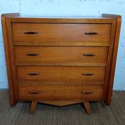 Commode années 50 60 quatre tiroirs pieds compas