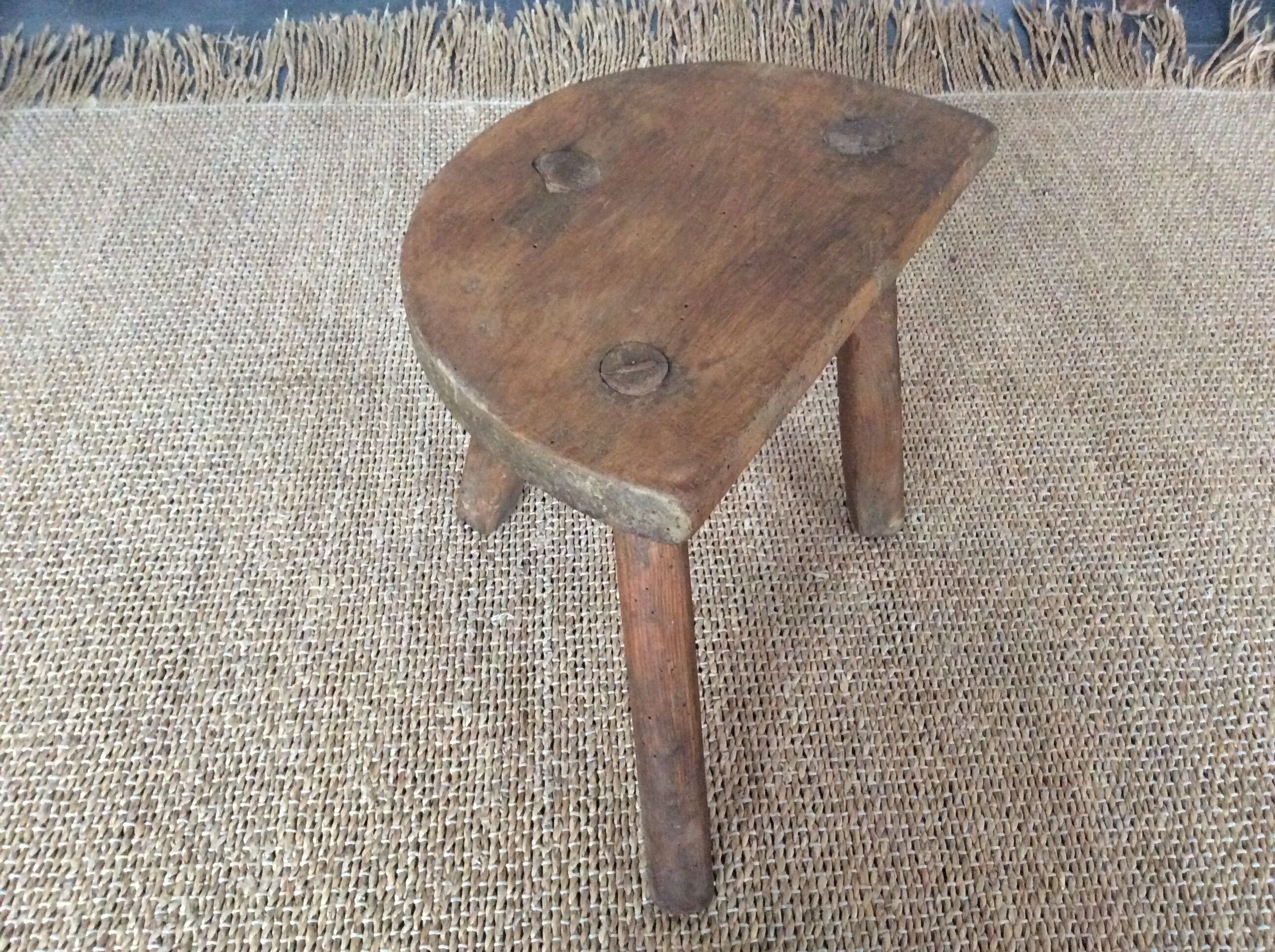 Tripod stool