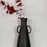 Anthropomorphic vase