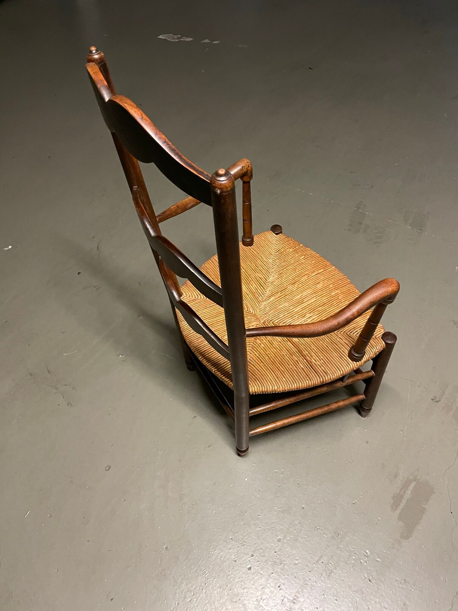 Mulched Provencal chair