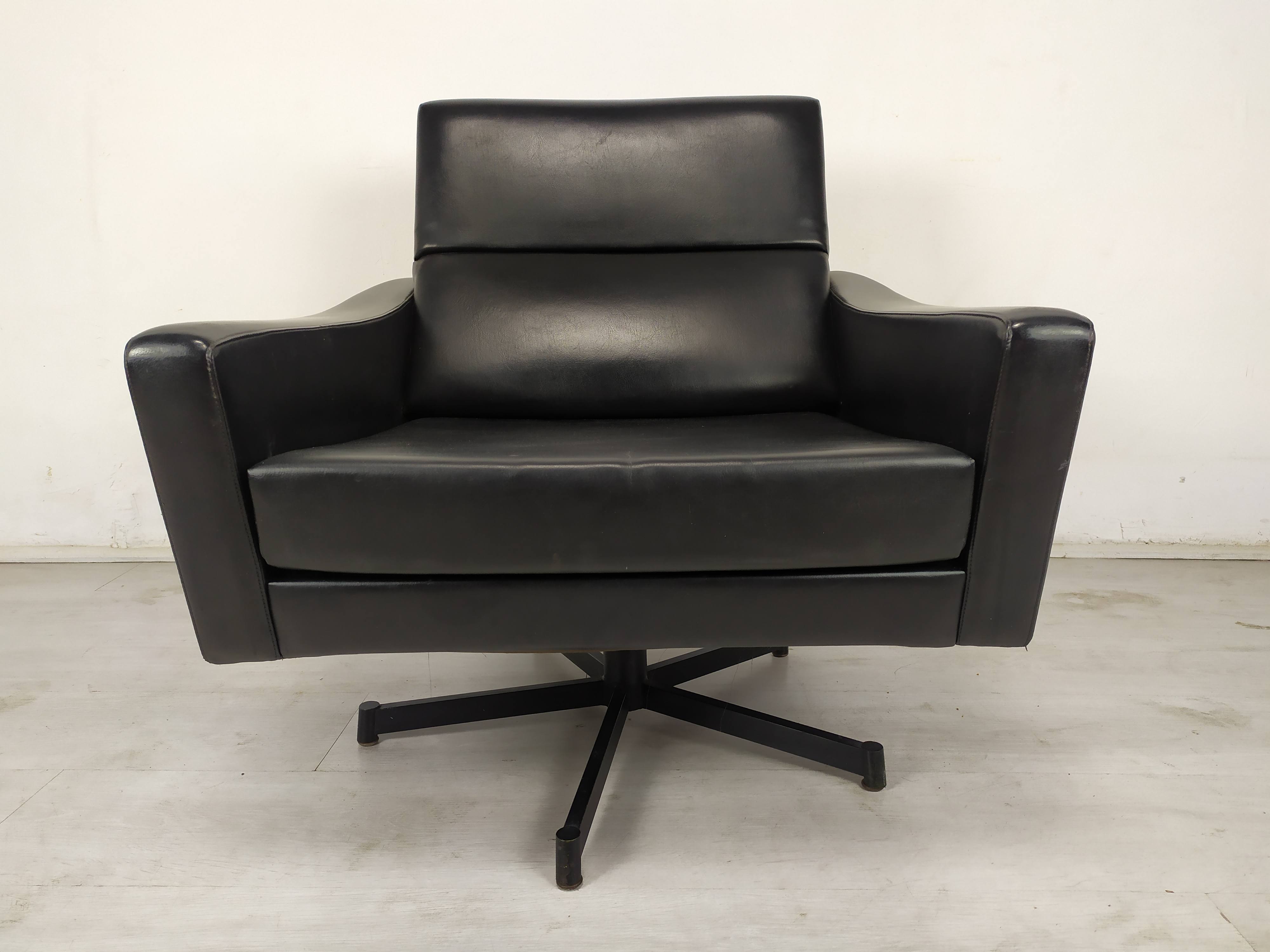 Vintage swivel armchair