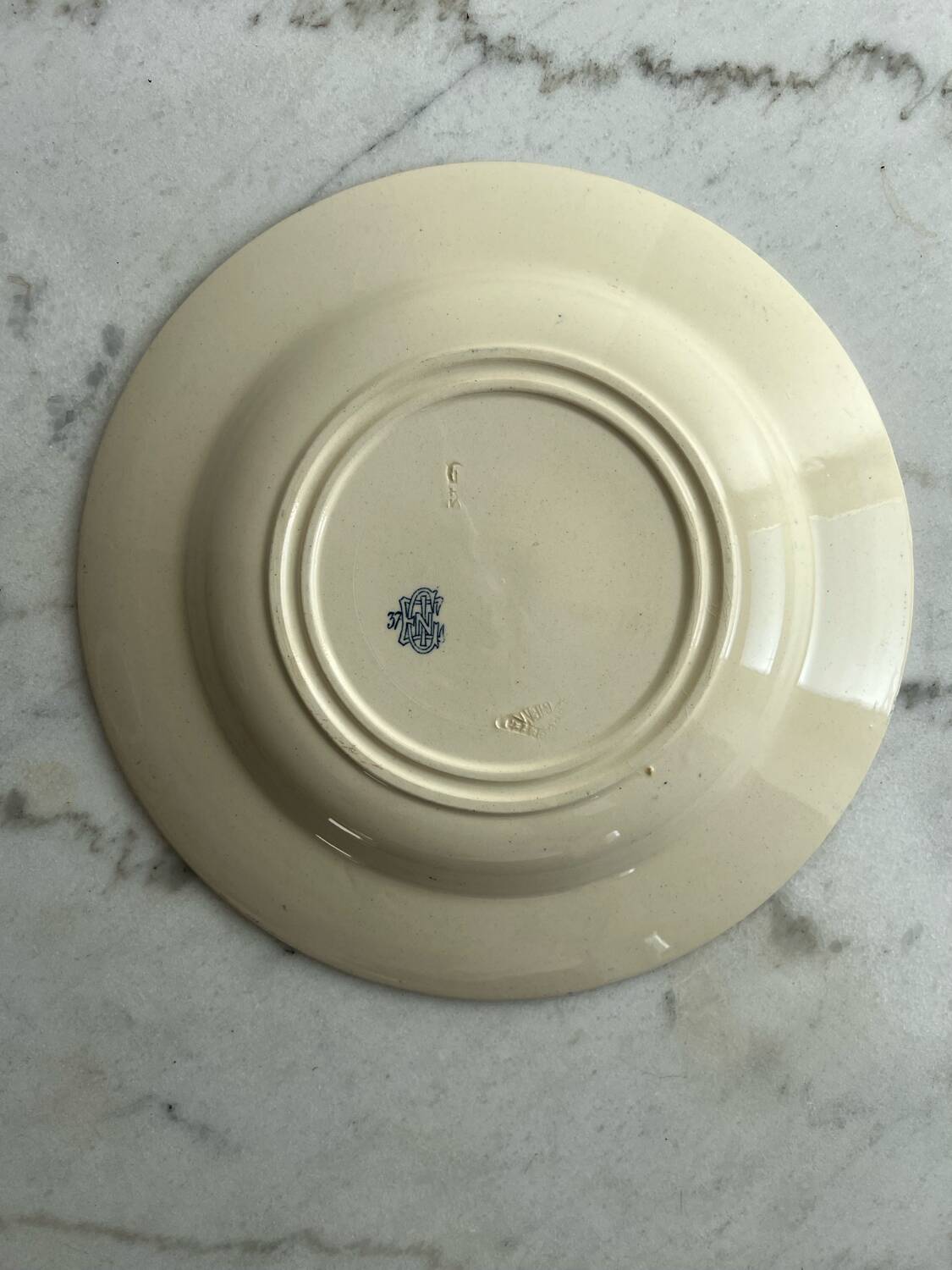 Set of 3 gien 1937 garland soup plates