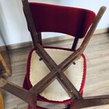 2 red chairs