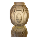 Vase Art déco en verre pressé dépoli avec décor floral, probablement des années 40