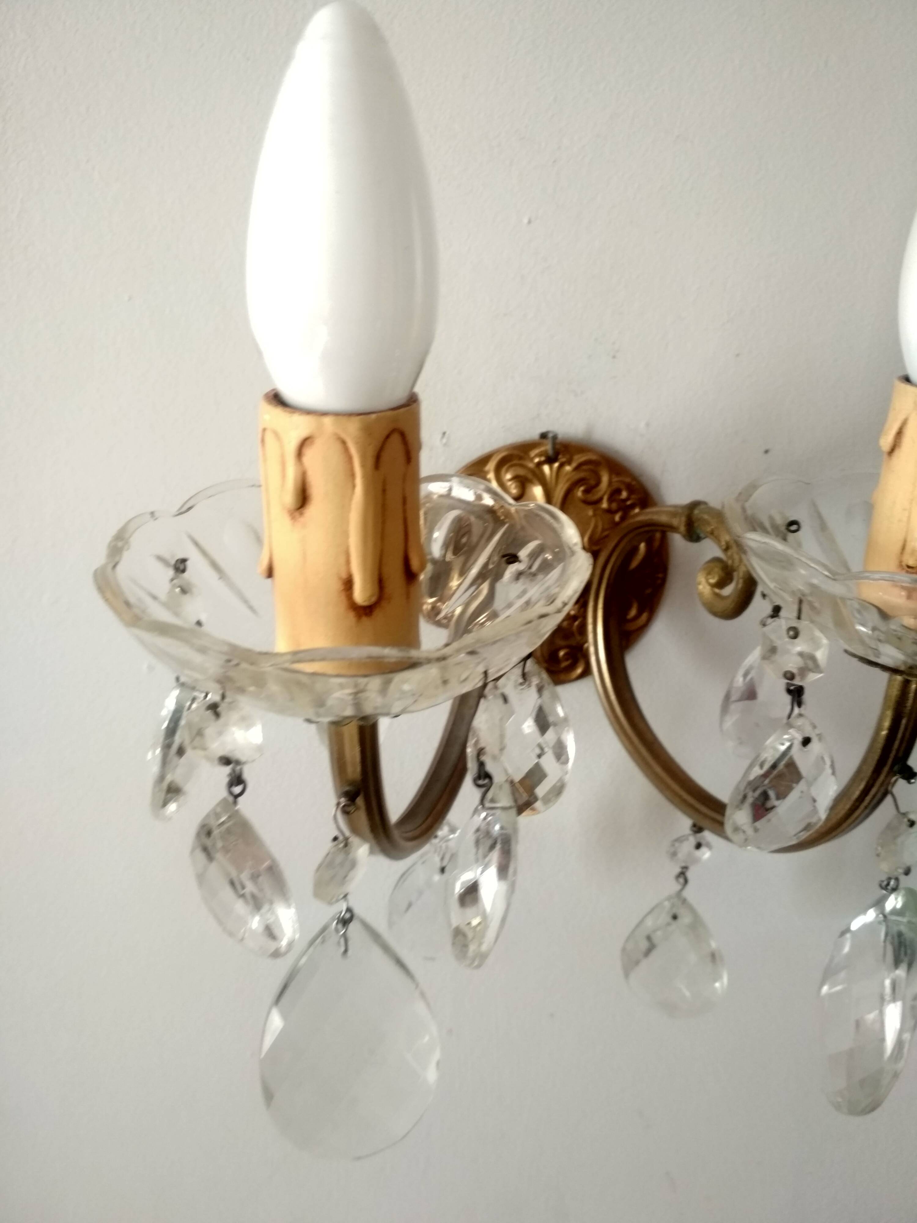 Golden brass wall light and crystal pendants - 2-light rococo light