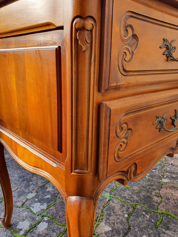 Commode sauteuse esprit Louis XV 2 tiroirs merisier, années 60
