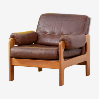 Vintage Scandinavian Armchair – 80 cm