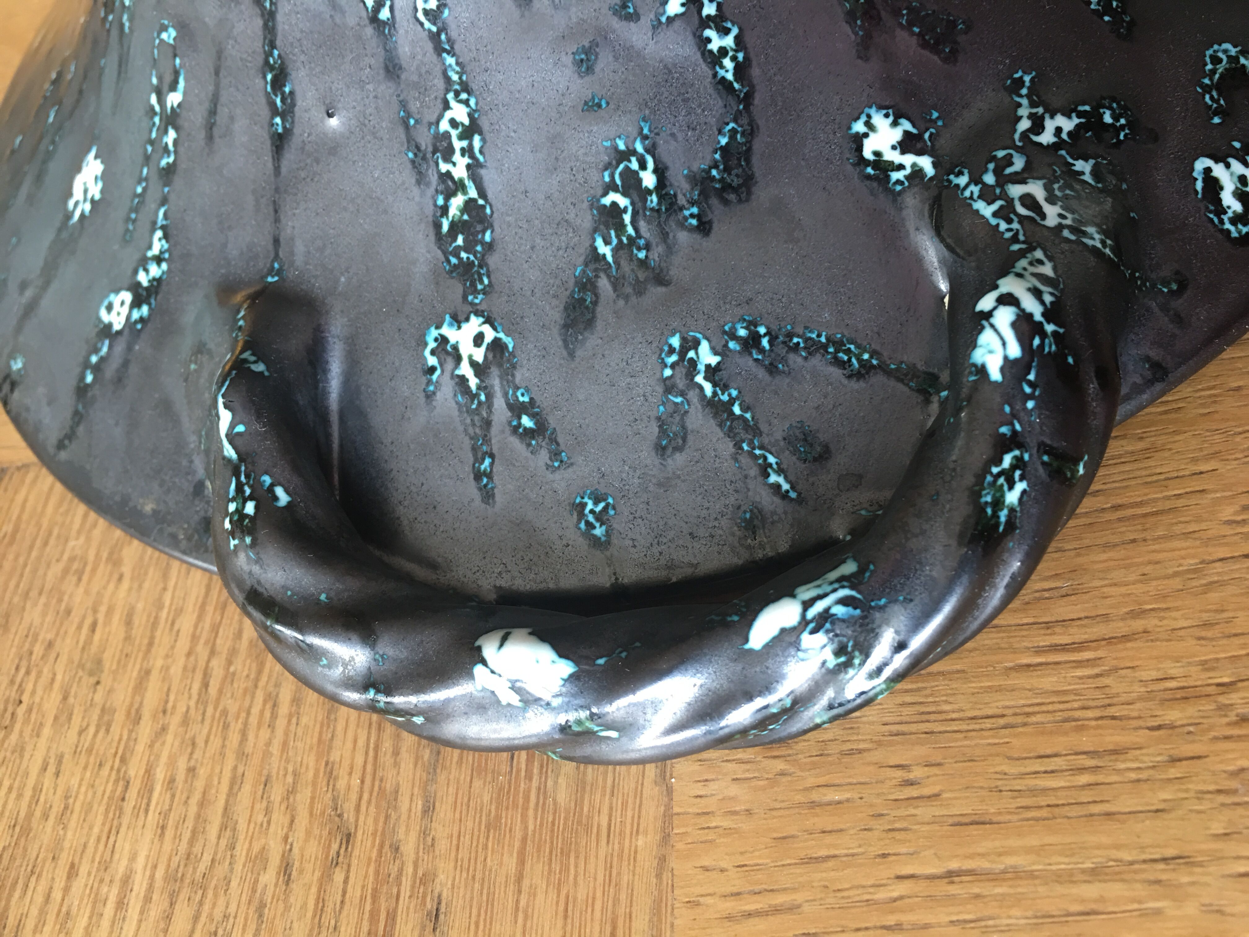 Vallauris ceramic cup signed Lunetta