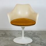 Tulip armchair by Eero Saarinen for Knoll International