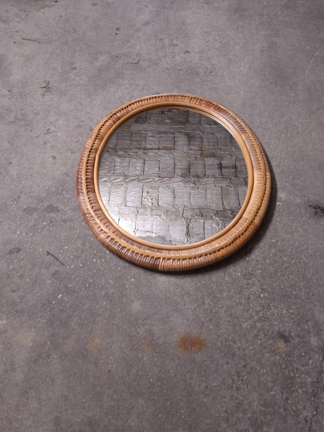 Miroir en rotin vintage