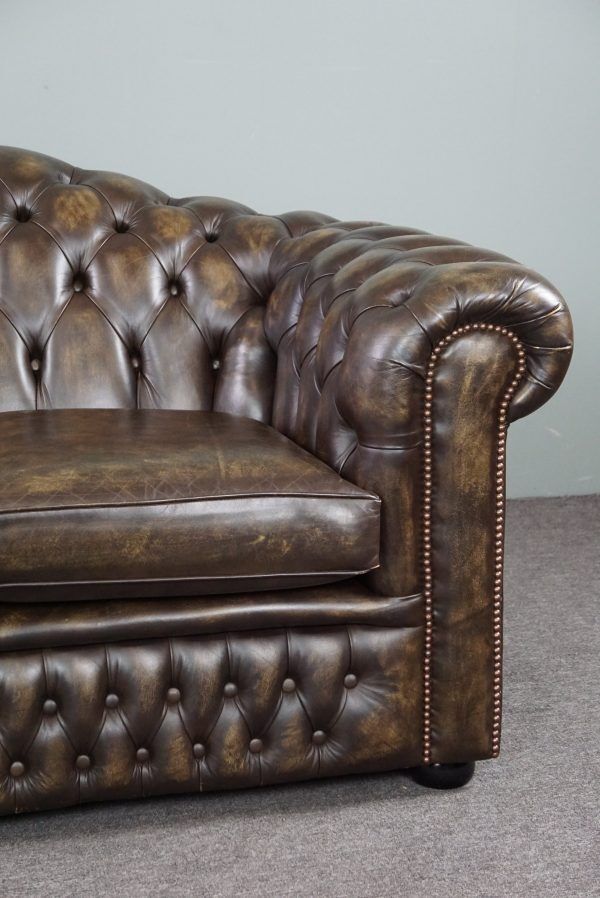 Chesterfield sofa in cowhide leather 2 places