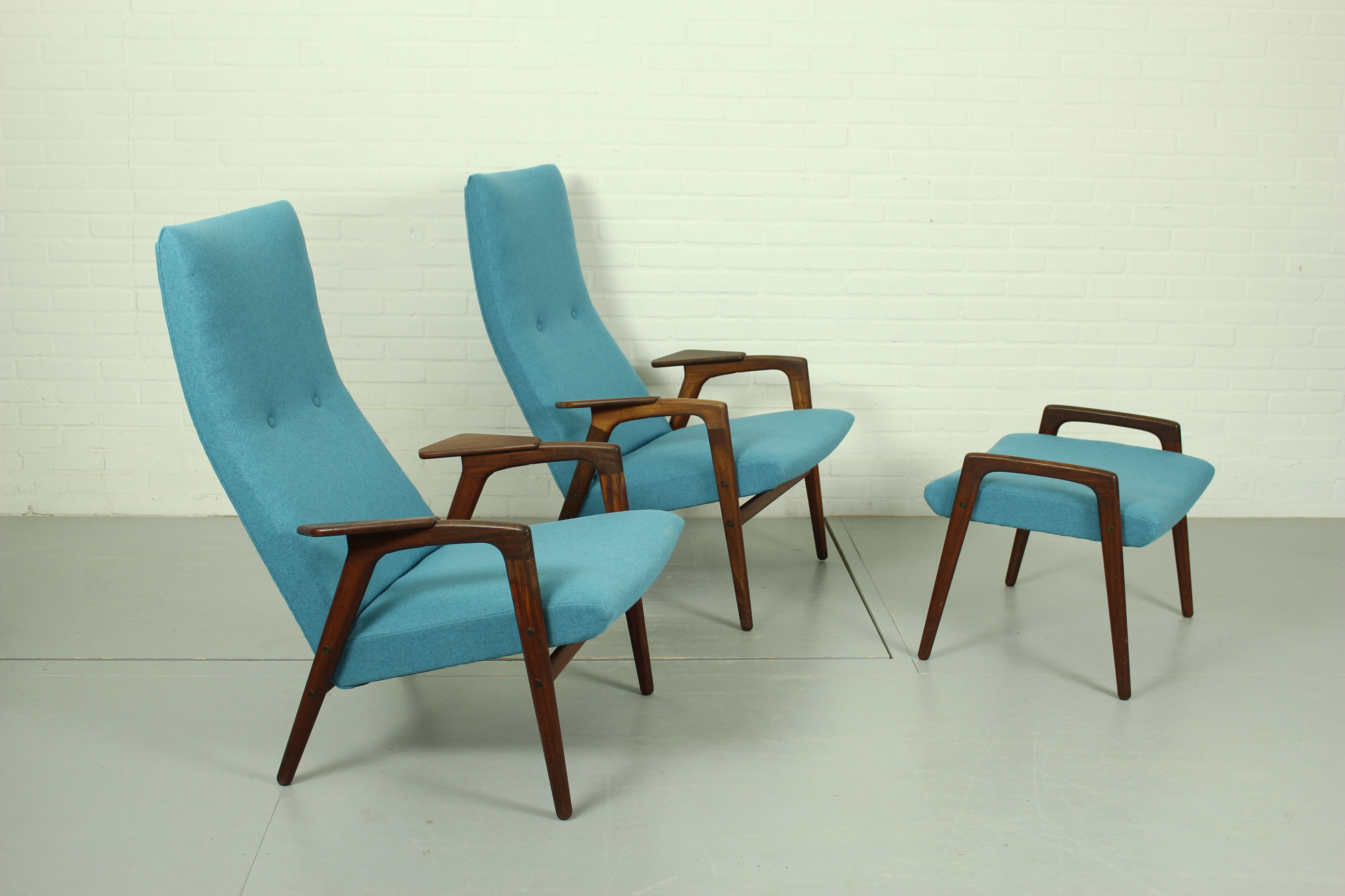 Set of 2 Danish Lounge Chairs with matching Ottoman by Yngve Ekström for Pastoe, 1960s
