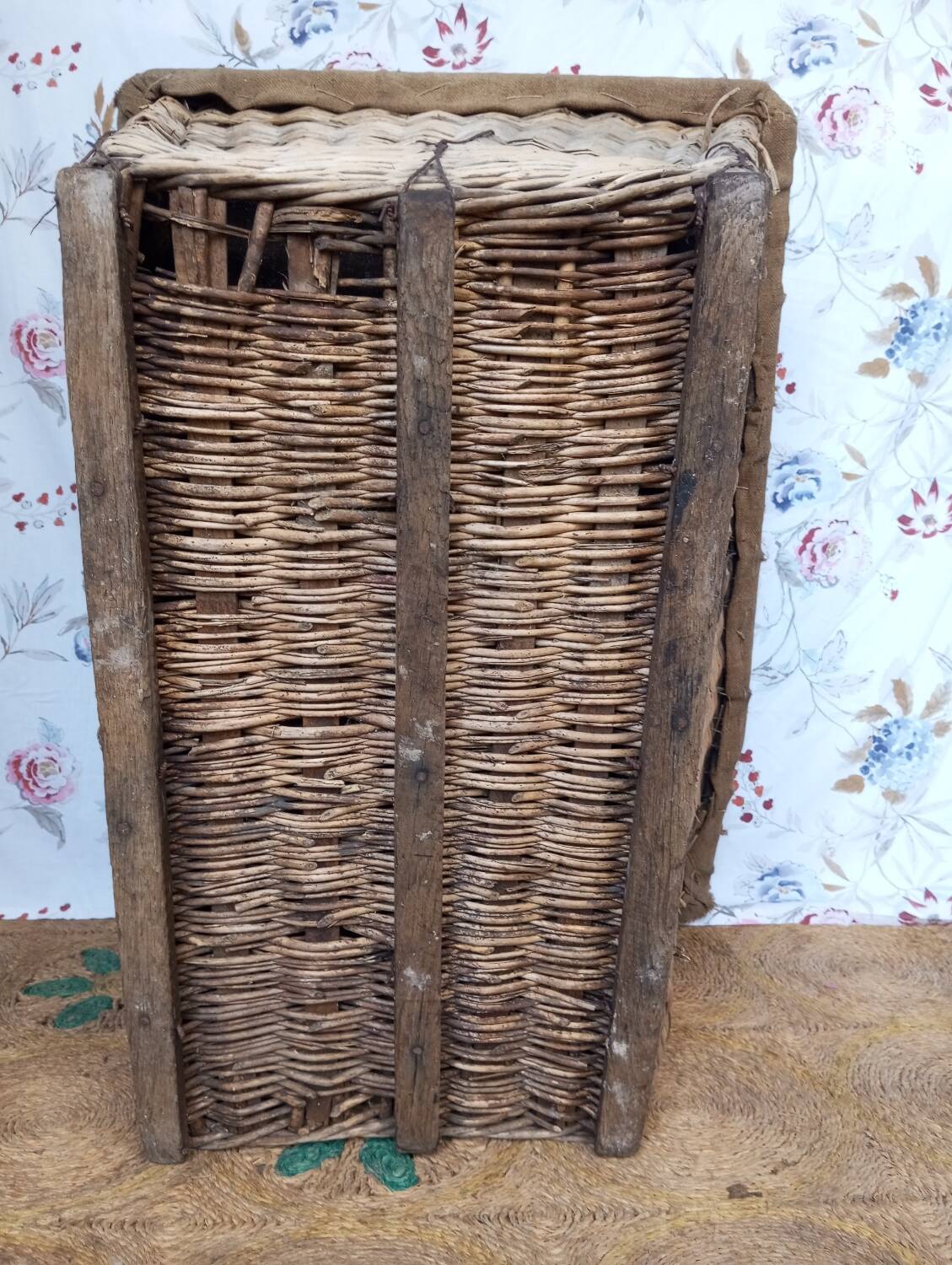 Wood and wicker basket, antique, size xxxl.