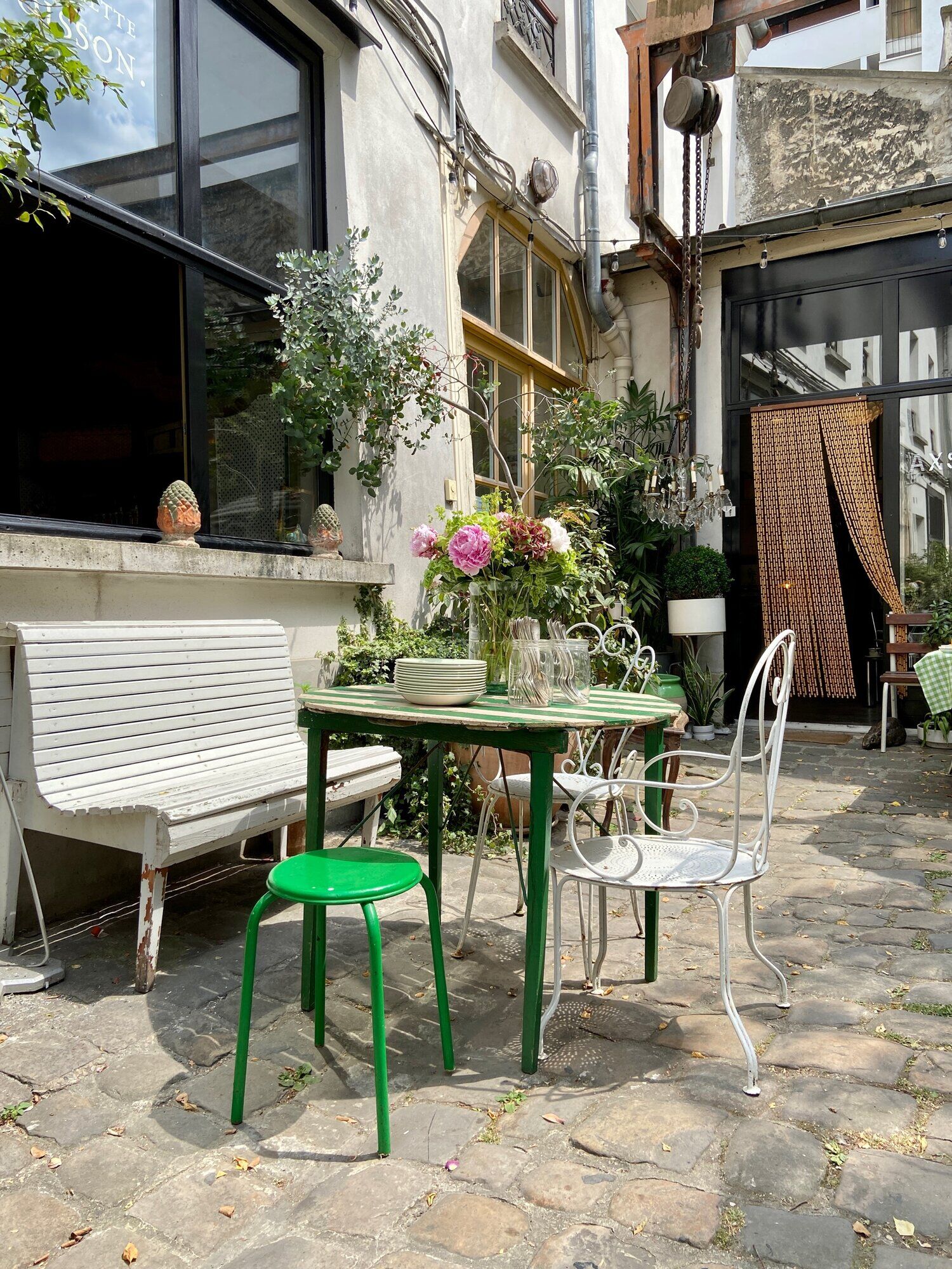 Table de jardin pliante en bois vert et beige ⌀ 95 cm