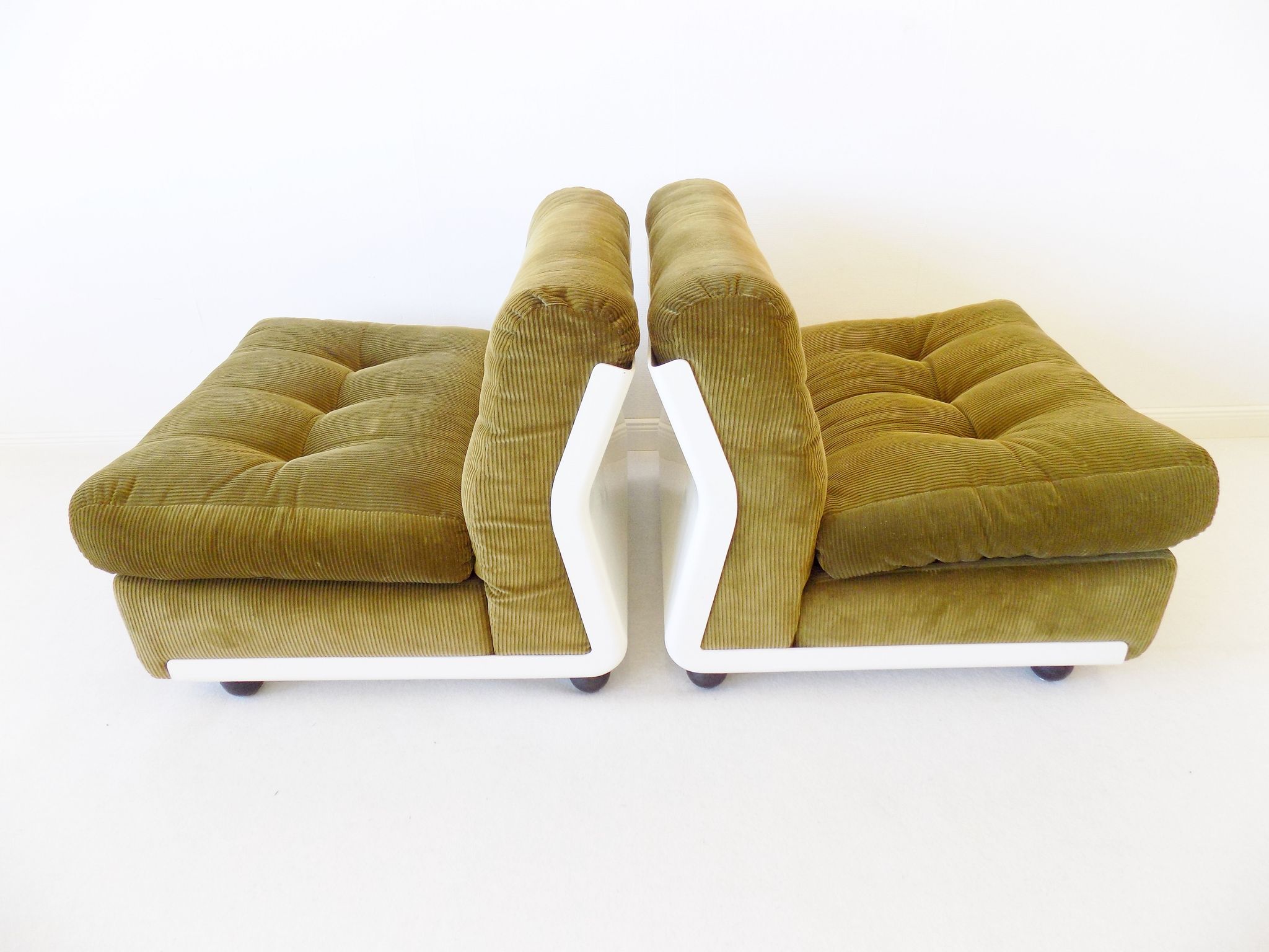 Ensemble de 2 chauffeuses de Mario Bellini 70s
