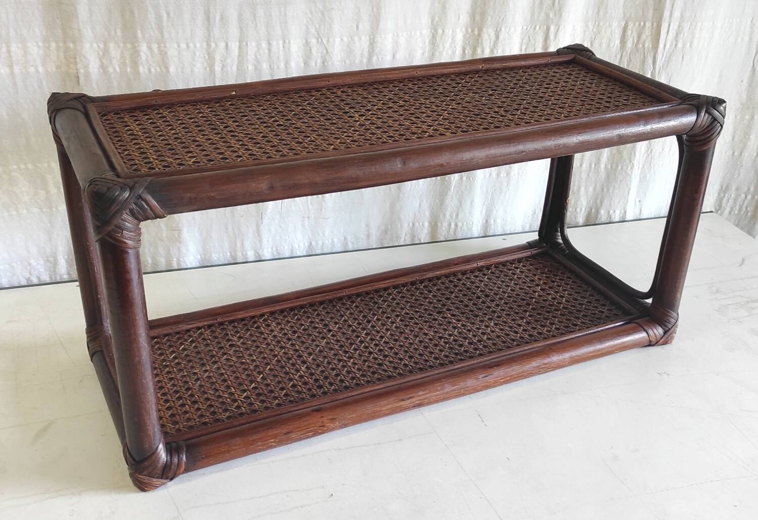Rattan and cane wall shelf - 70s/80s