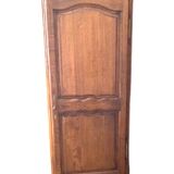 Solid wood hosiery cabinet