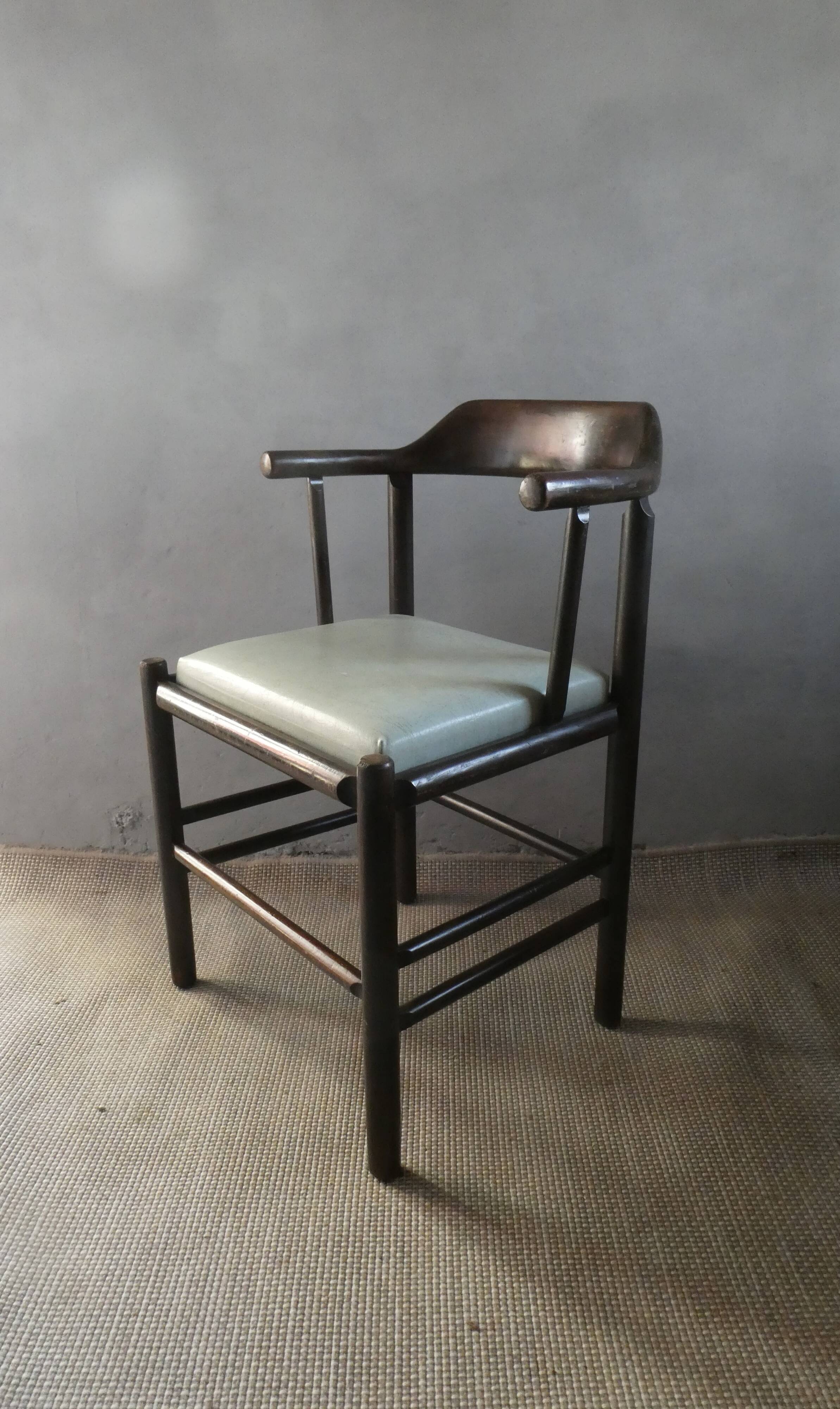 Desk armchair in wood and skai